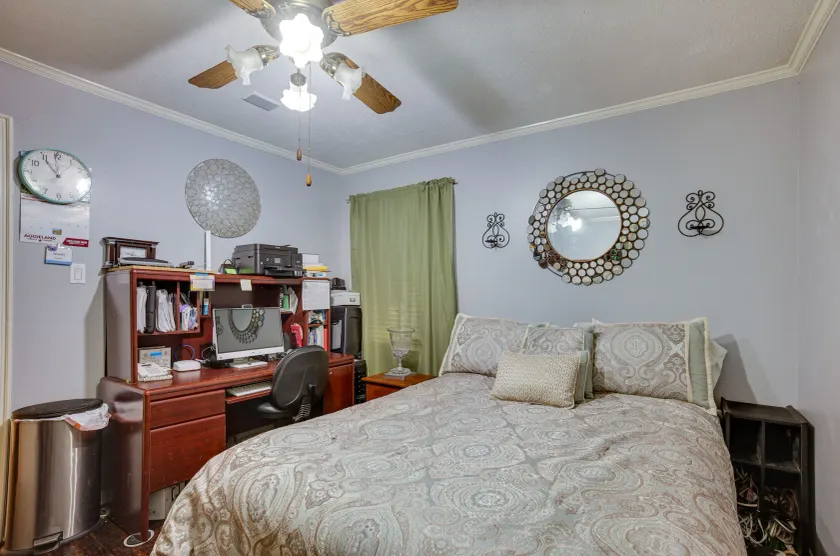 Spacious Bryan Vacation Rental w/ Pool & Patio! - Room