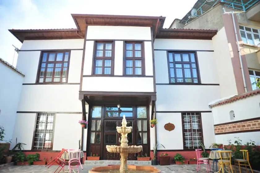 Aksehir Butik Hotel-Hasan Muallim Konukevi - Image 1