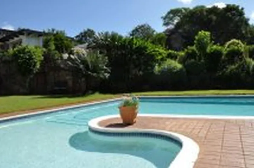 Plumbago Guest House - Image 1