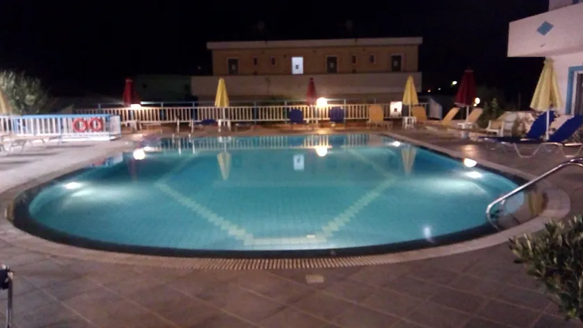 Villa Popi Studios - Image 1