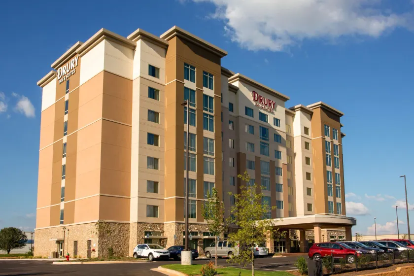 Drury Inn & Suites Huntsville Space & Rocket Center - Image 1