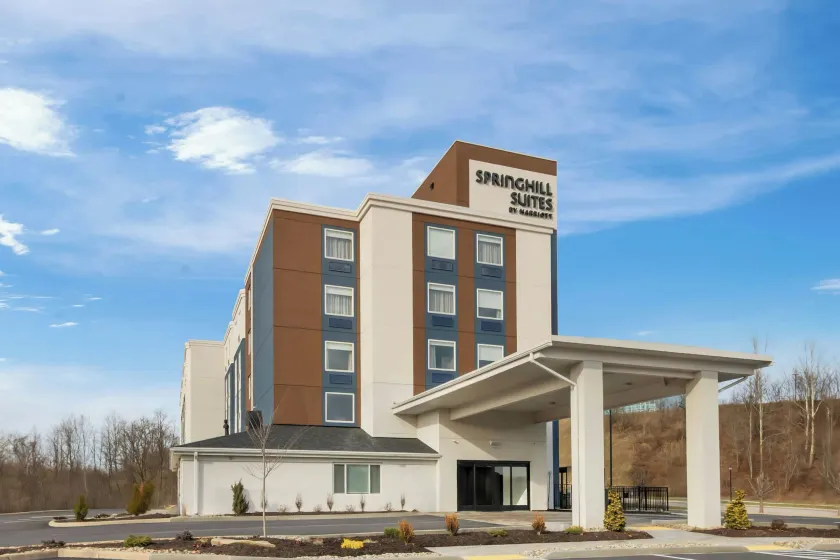SpringHill Suites by Marriott Pittsburgh Airport - Image 1