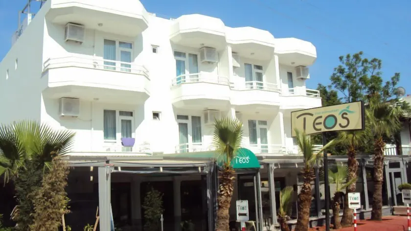 Teos Hotel - Image 1