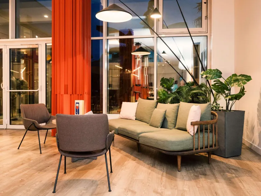 Novotel Clermont Ferrand - Image 1