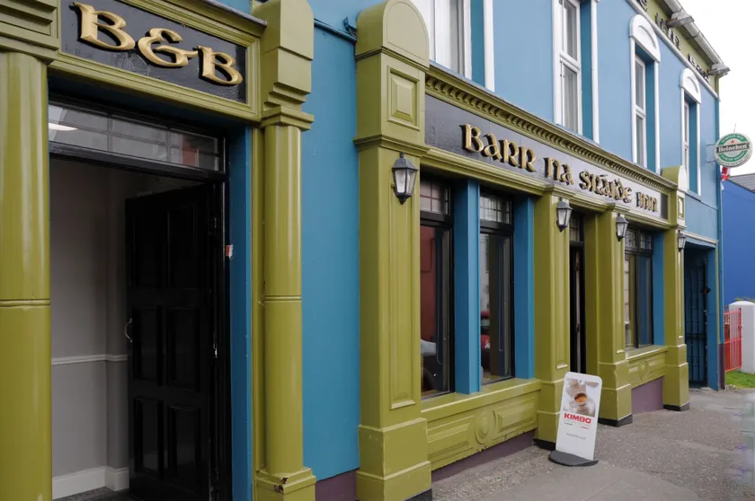 Barr Na Sraide Inn - Image 1