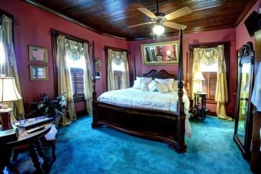 Thomasville Bed and Breakfast - Image 1
