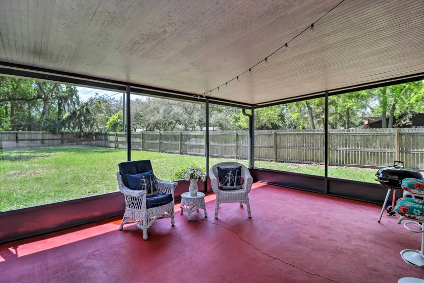 Pet-Friendly Amelia Island Home ~ 1 Mi to Beach! - Interiör