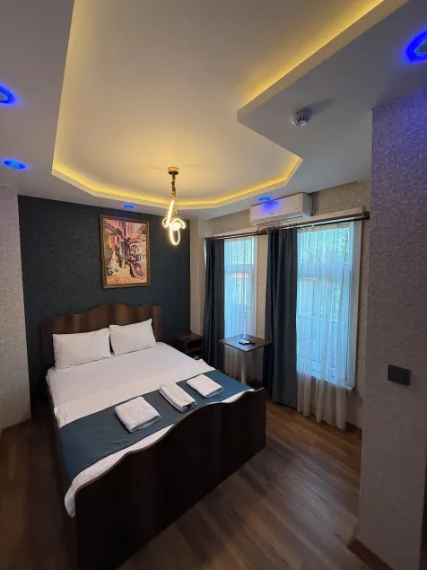 La Vien Hotel Old City - Image 1