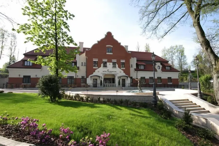 Hotel Grand Sal Kopalnia Soli "Wieliczka" - Image 1