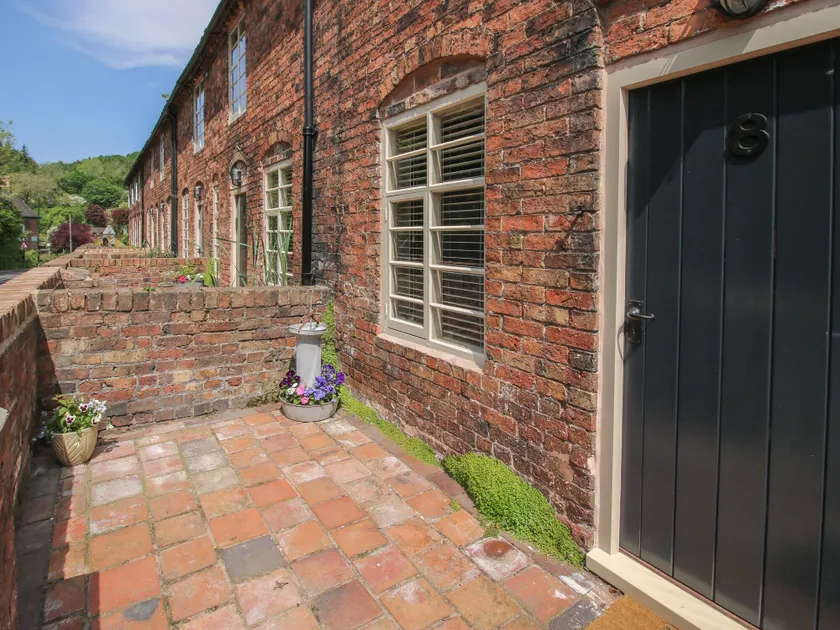Number 7 - Image 1