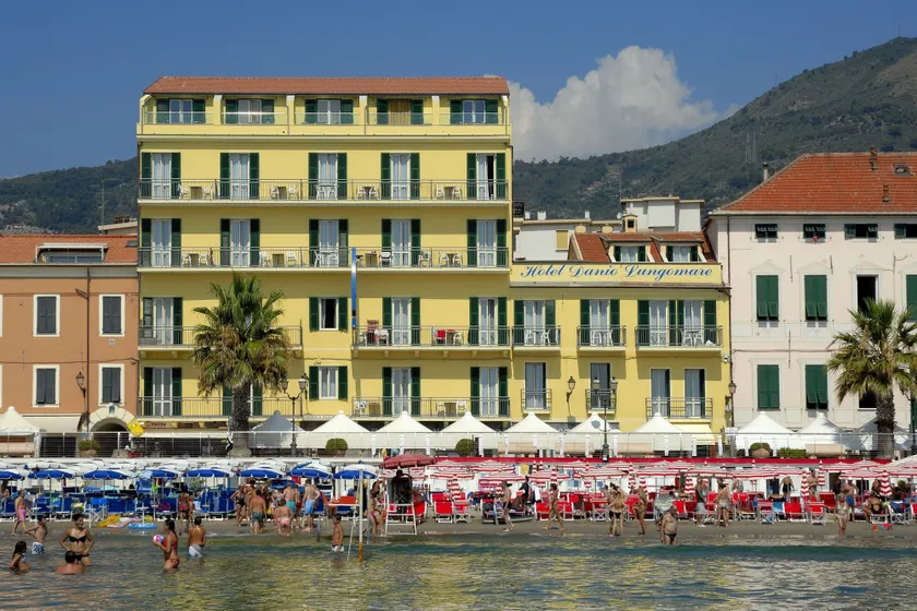 Hotel Danio Lungomare - Image 1
