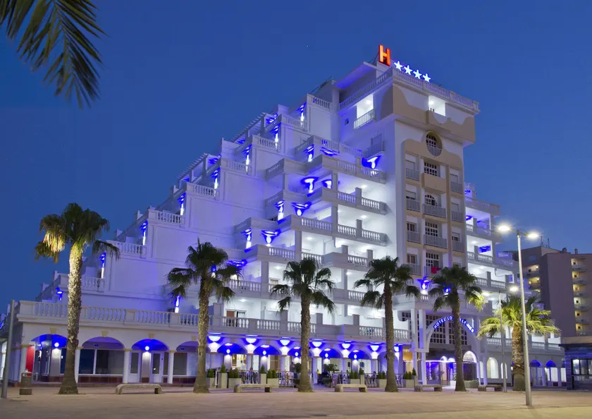 Hotel Los Delfines - Image 1