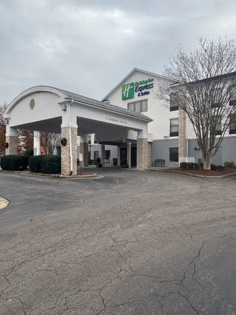 Holiday Inn Express Hotel & Suites Sanford by IHG - Image 1