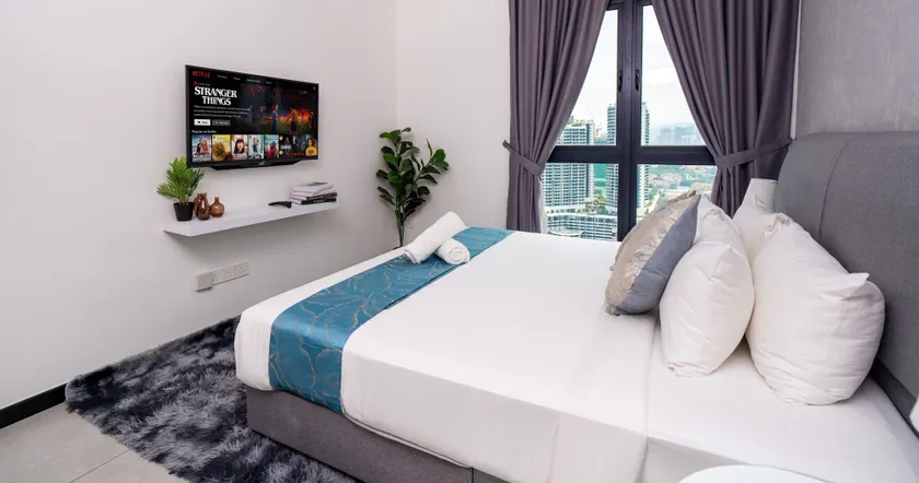 Neu Suites @ 3rdNvenue 003 - Image 1