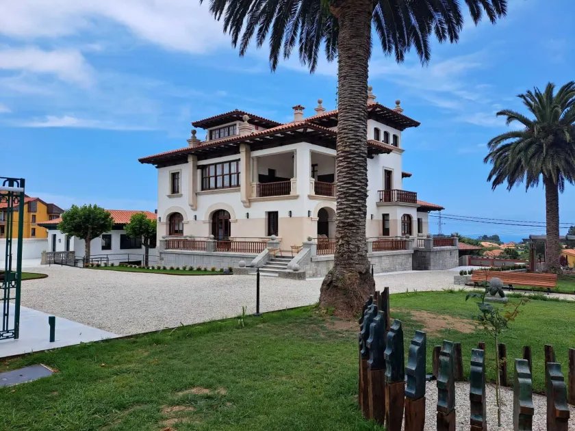 Hotel El Rosal de Cudillero - Image 1