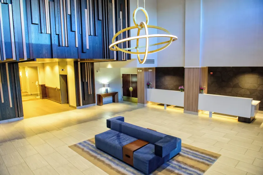 Crowne Plaza Dulles Airport by IHG - Image 1
