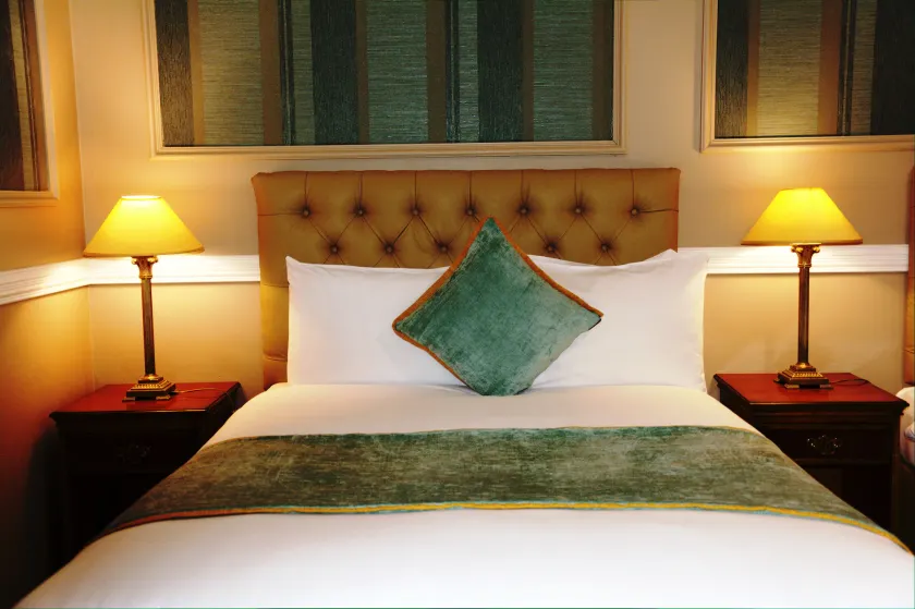 Ashbourne Court Hotel - Image 1