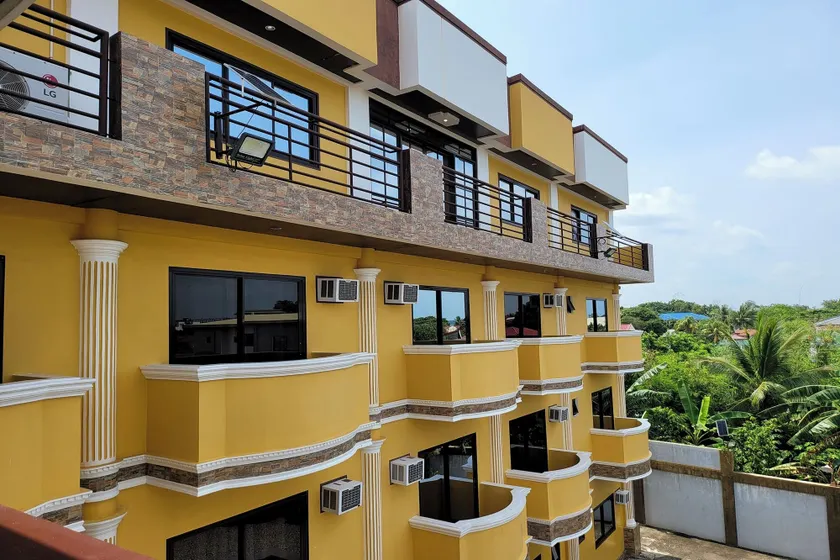 Sea Urchin Hotel near Hundred Islands - Image 1