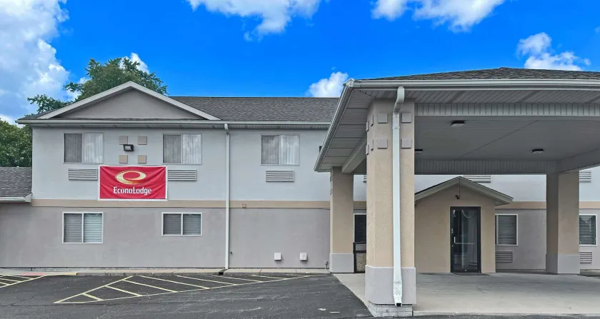 Econo Lodge Chillicothe - Image 1