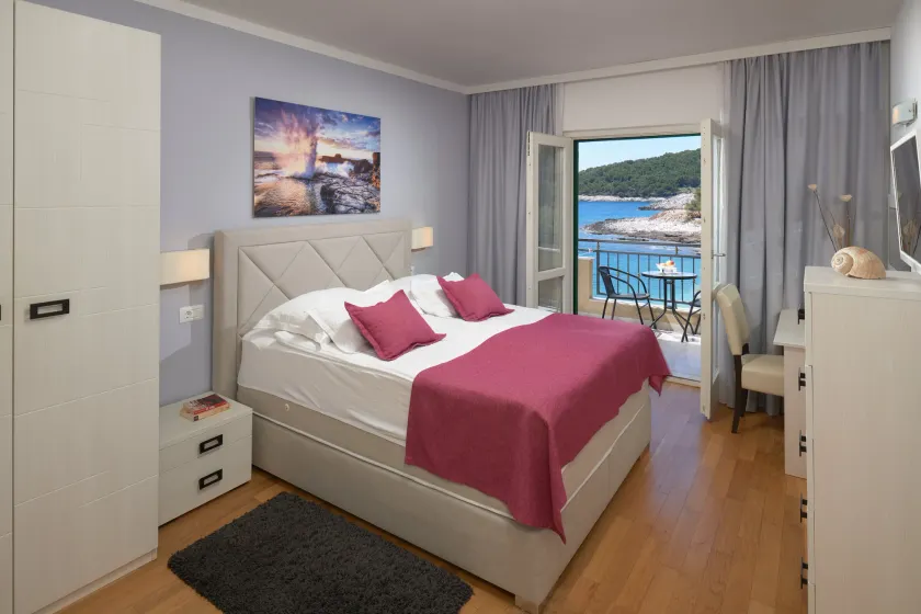 Hotel Fortuna - Image 1