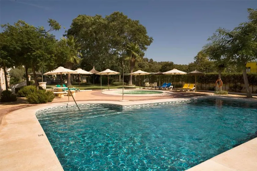 La Cueva Park - Image 1