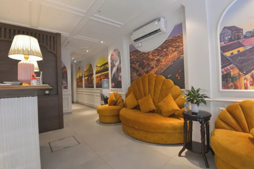 Azen Lakeside Apartment & Hotel - Lobby