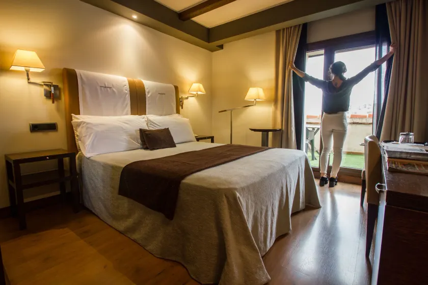 Hotel Spa Balfagon - Image 1