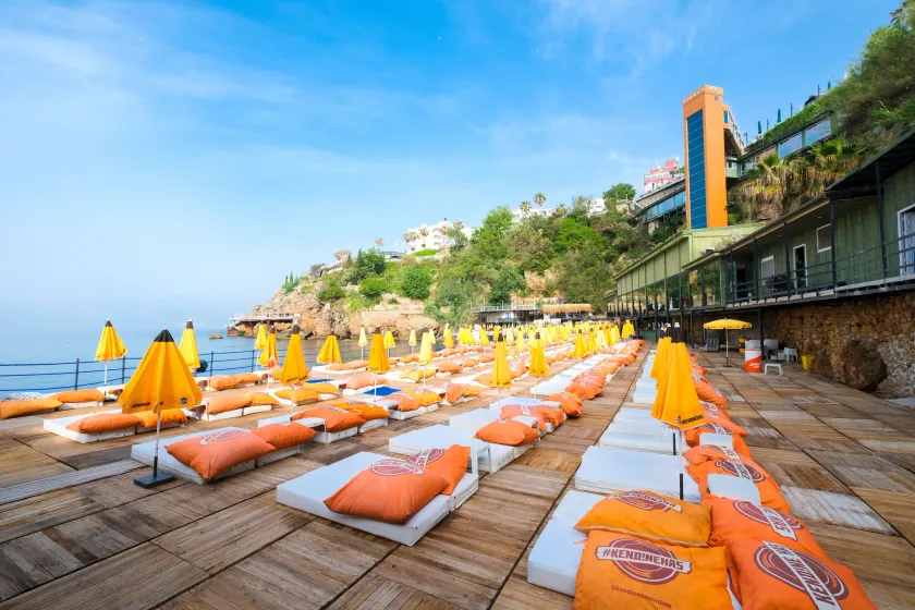 Bilem Hotel Beach & Spa - Image 1