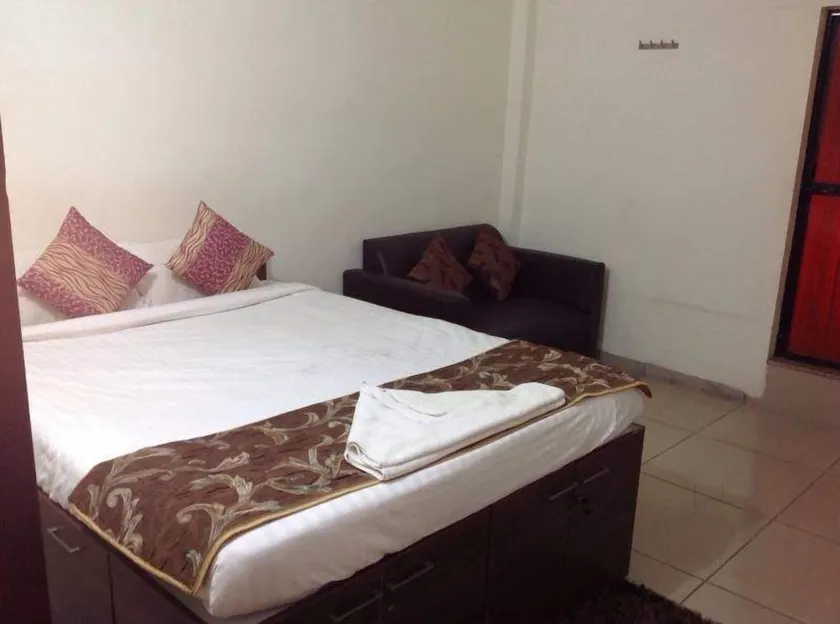JK Rooms 147 Lions - Best Budget Hotel In Koradi Nagpur - Image 1