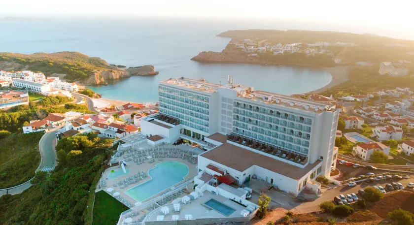 Palladium Hotel Menorca - Image 1