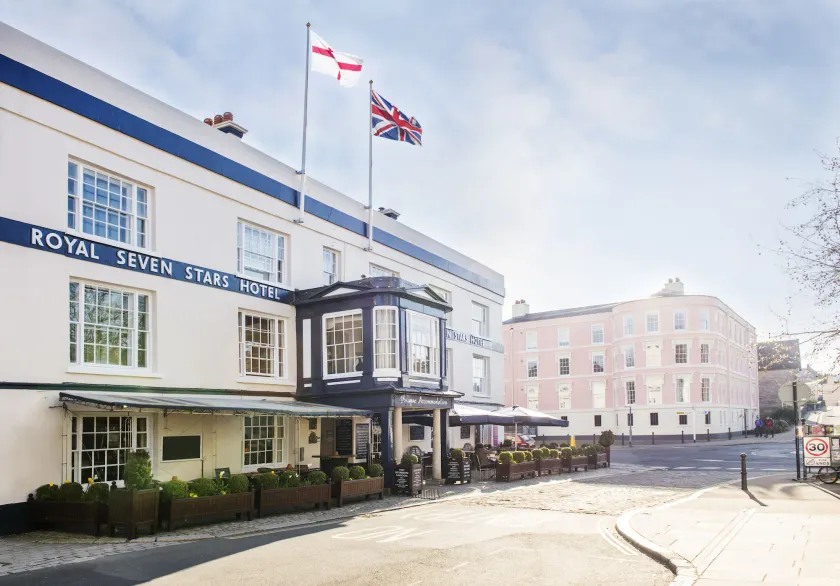 Royal Seven Stars Hotel - Image 1