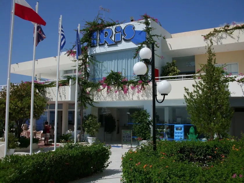Hotel Iris - Image 1