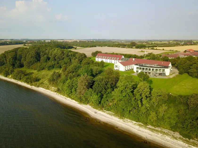 Hotel Limfjorden - Image 1