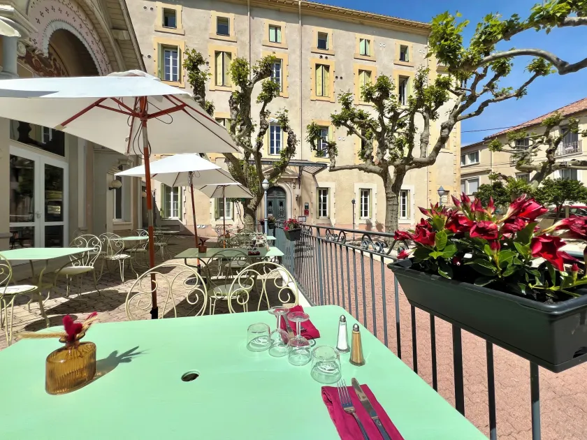 Logis Hotel restaurant des Thermes - Image 1