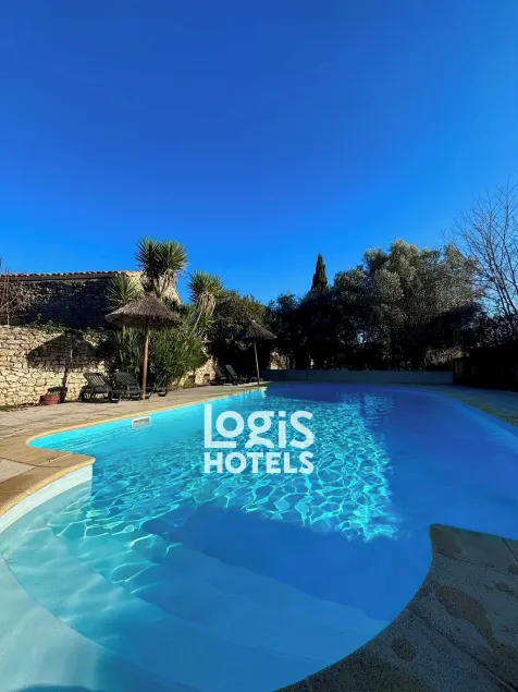 Logis Hotel Restaurant L'Esquielle - Image 1