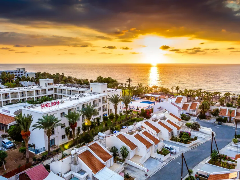 Helios Bay Hotel and Suites - Image 1
