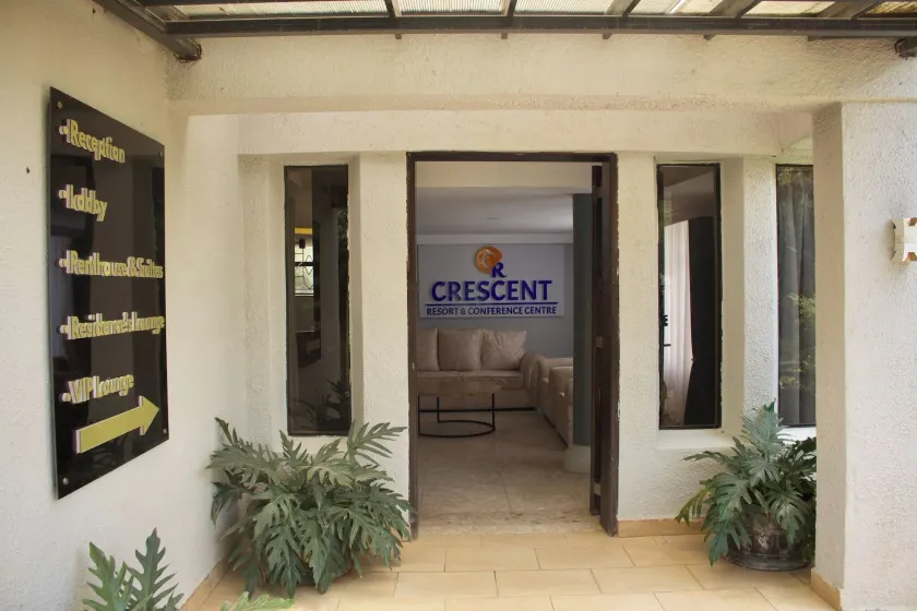 Crescent Resort And Conference Centre - Image 1