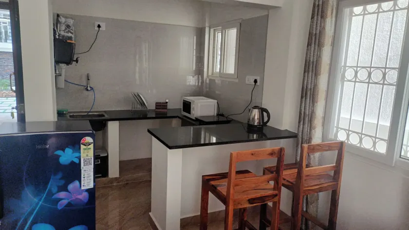 Goshen Inn Suites and Serviced Apartments - Image 1