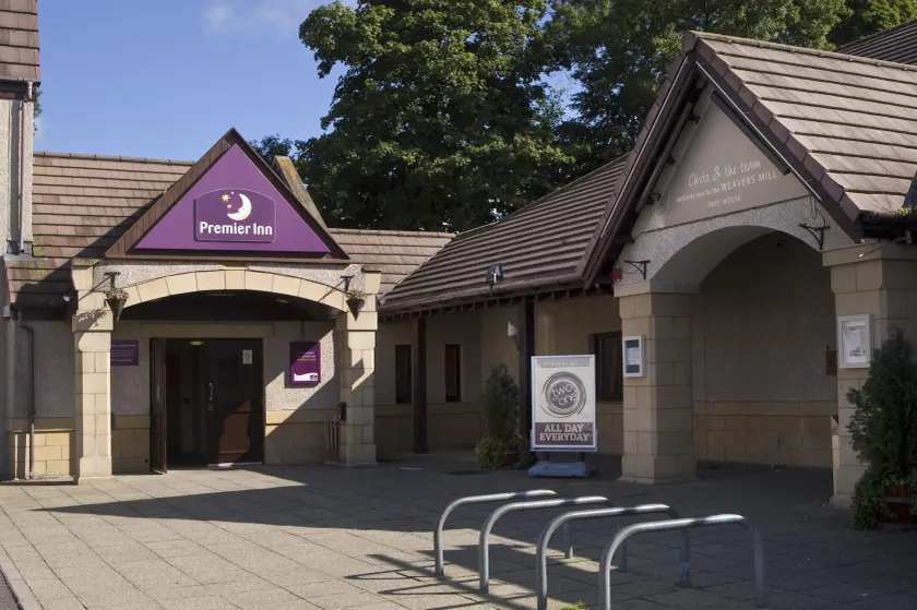 Premier Inn Dundee North - Image 1