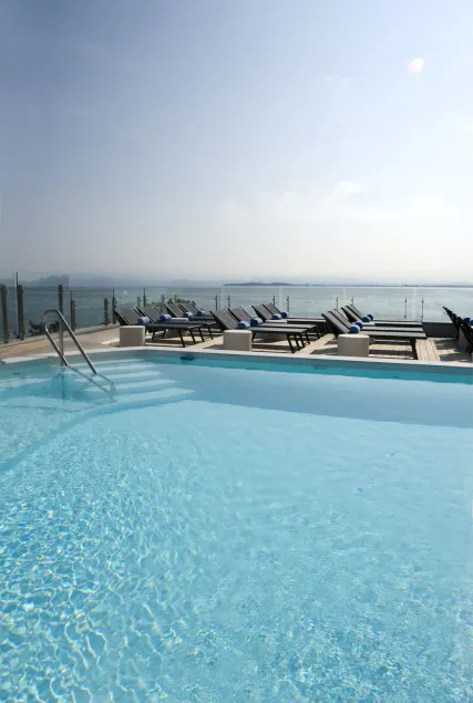 Park Hotel - Image 1