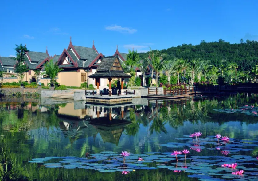 ZhongAo Hotel Shimei Bay - Image 1