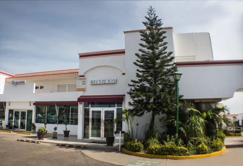 Hotel Maioris El Diez Culiacan - Image 1
