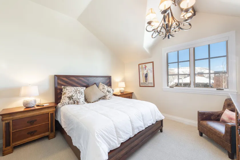Ironwood Empire Pass Luxury Ski In Ski Out Deer Valley Five Bedroom Home Private Hot Tub - Værelse