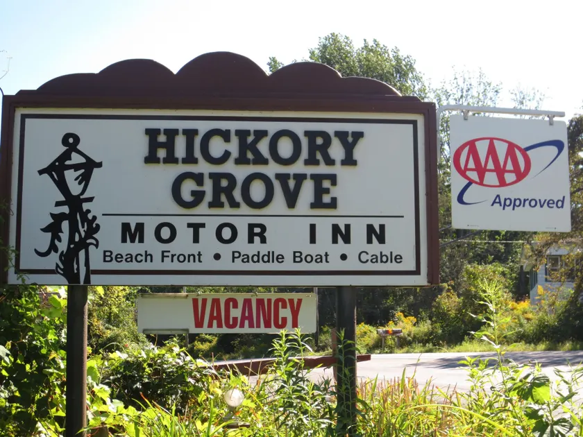 Hickory Grove Motor Inn - Cooperstown - Image 1