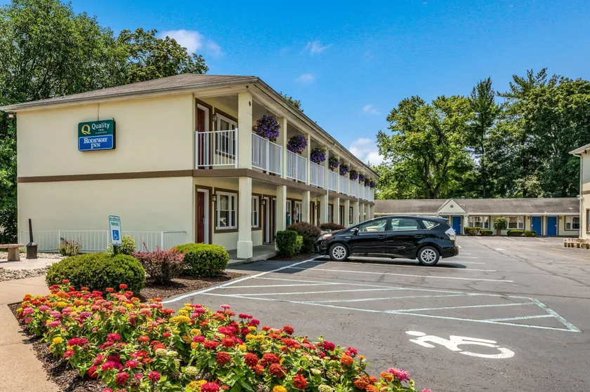 Rodeway Inn Poughkeepsie - Image 1