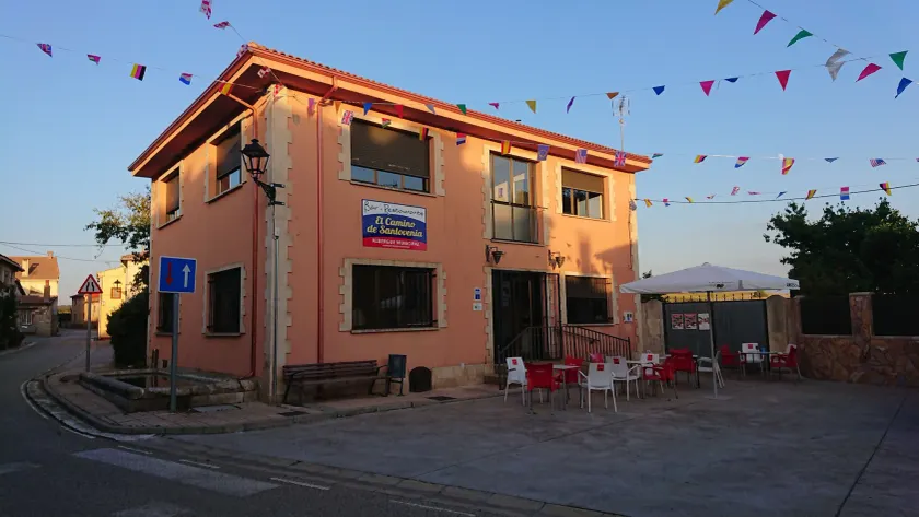 Albergue El Camino de Santovenia - Image 1