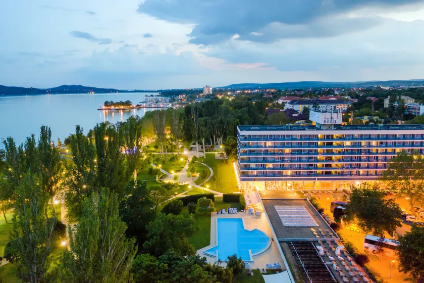 Danubius Hotel Annabella - Image 1