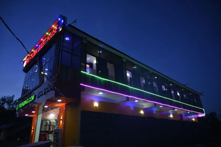 Sai Padma Guest House - Image 1
