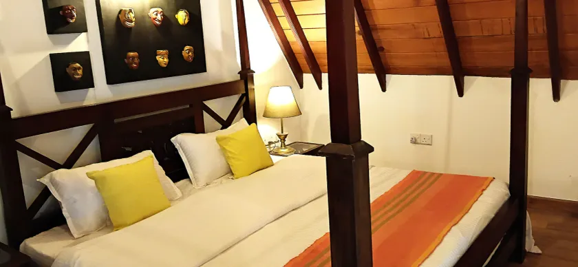 Edgefield Escapes - Image 1