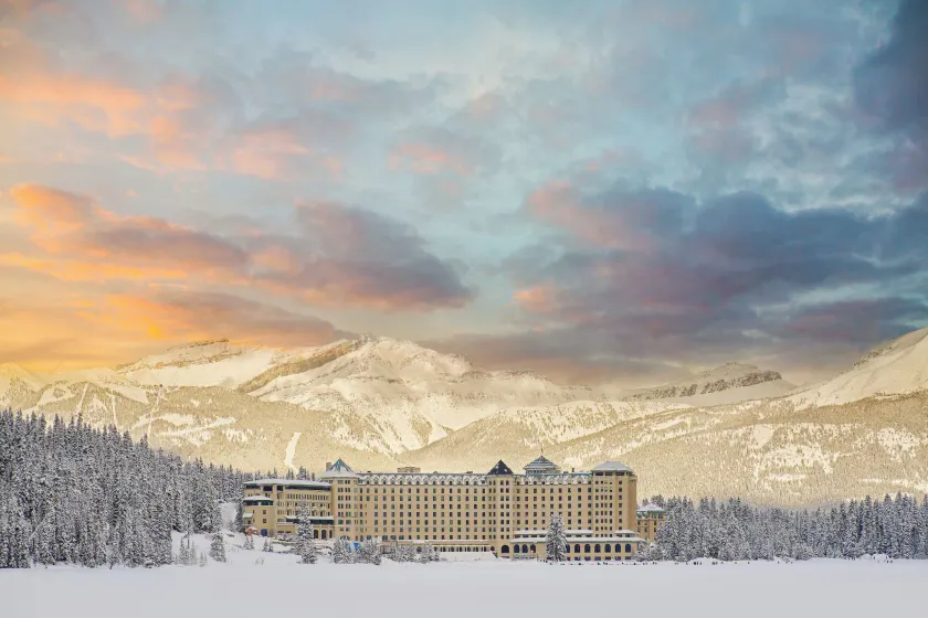 Fairmont Château Lake Louise - Image 1